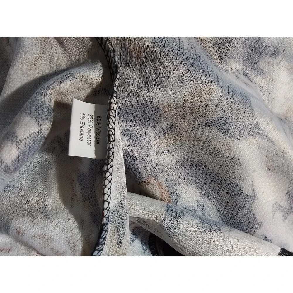 Fitted short sleeve Dress,  (See Description for measurements.) Off‎ sizes